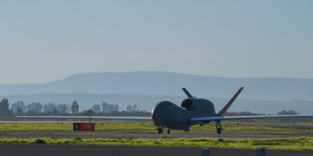 Discover How Drones Illuminate the Night Sky