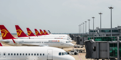 AirAsia Orders 150 Airbus A220-300s in Landmark DealLargest Southeast Asia Commi